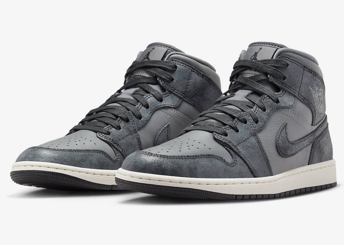Air Jordan 1 Mid WMNS Smoke Grey