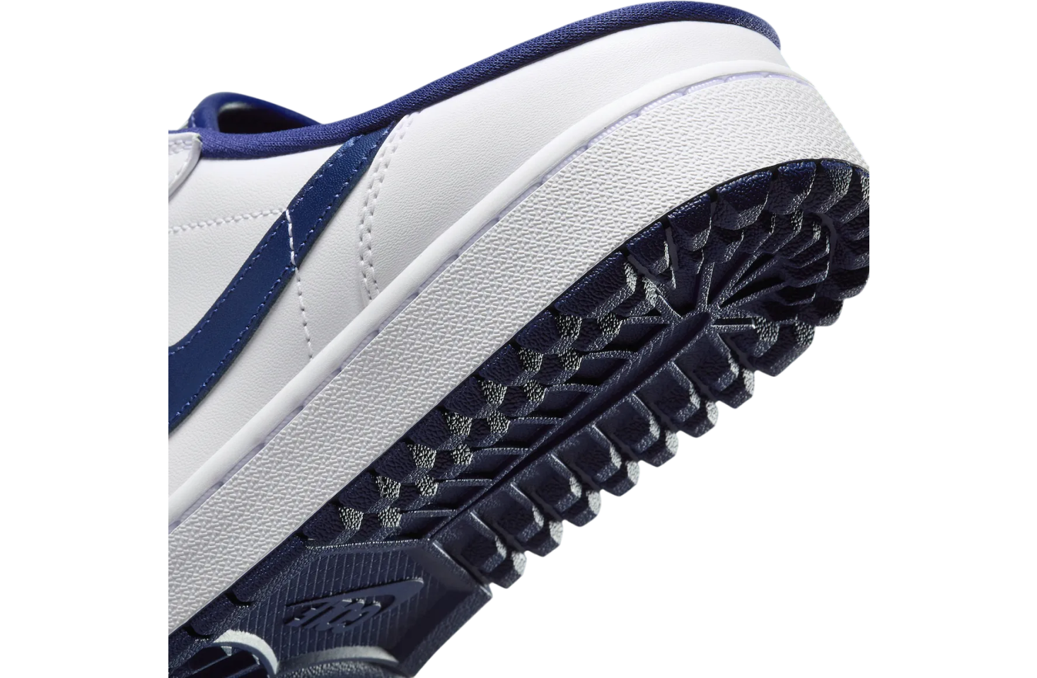 Air Jordan 1 Mule Golf White / Midnight Navy