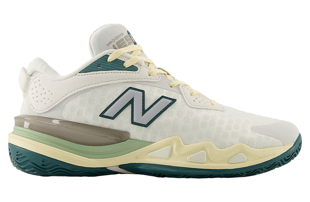Cooper Flagg x New Balance Hesi Low v2