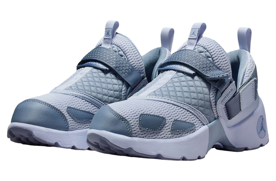Jordan Trunner LX WMNS Ghost / Pure Platinum