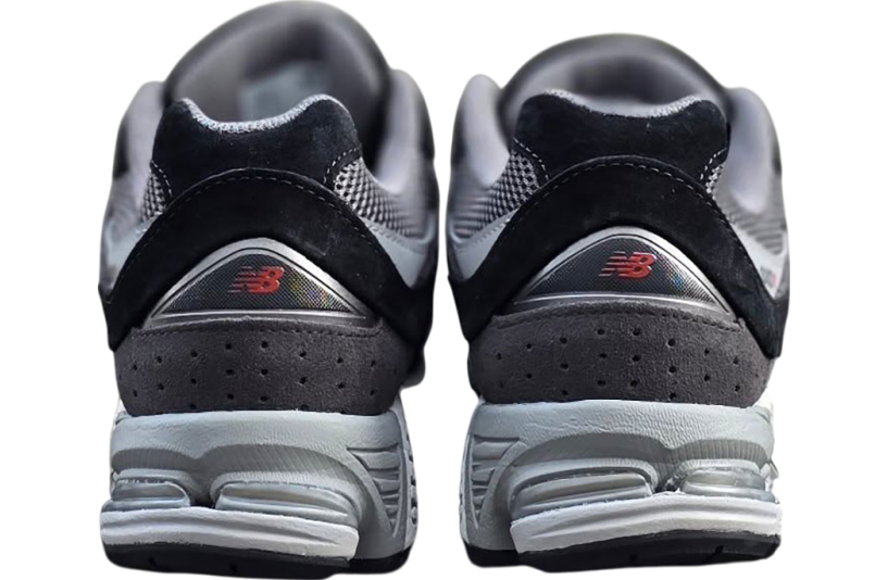 Mens New Balance 2002R Grey / Black