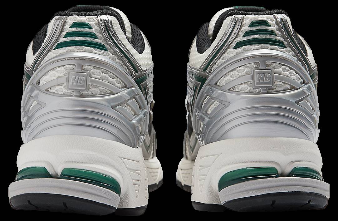 New Balance 1906R Silver / Cream