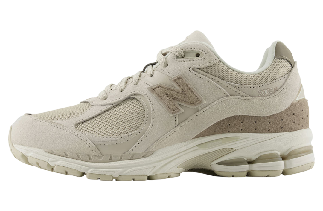 New Balance 2002R Tan / Beige