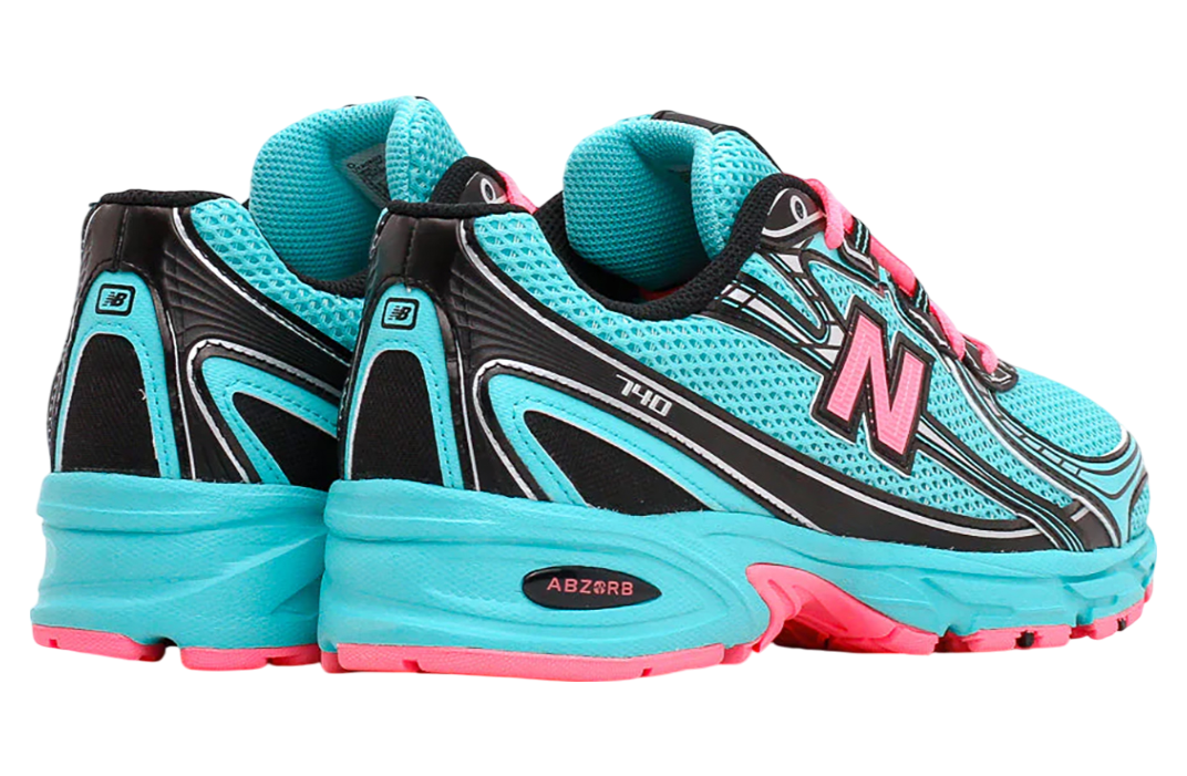 New Balance 740 South Beach