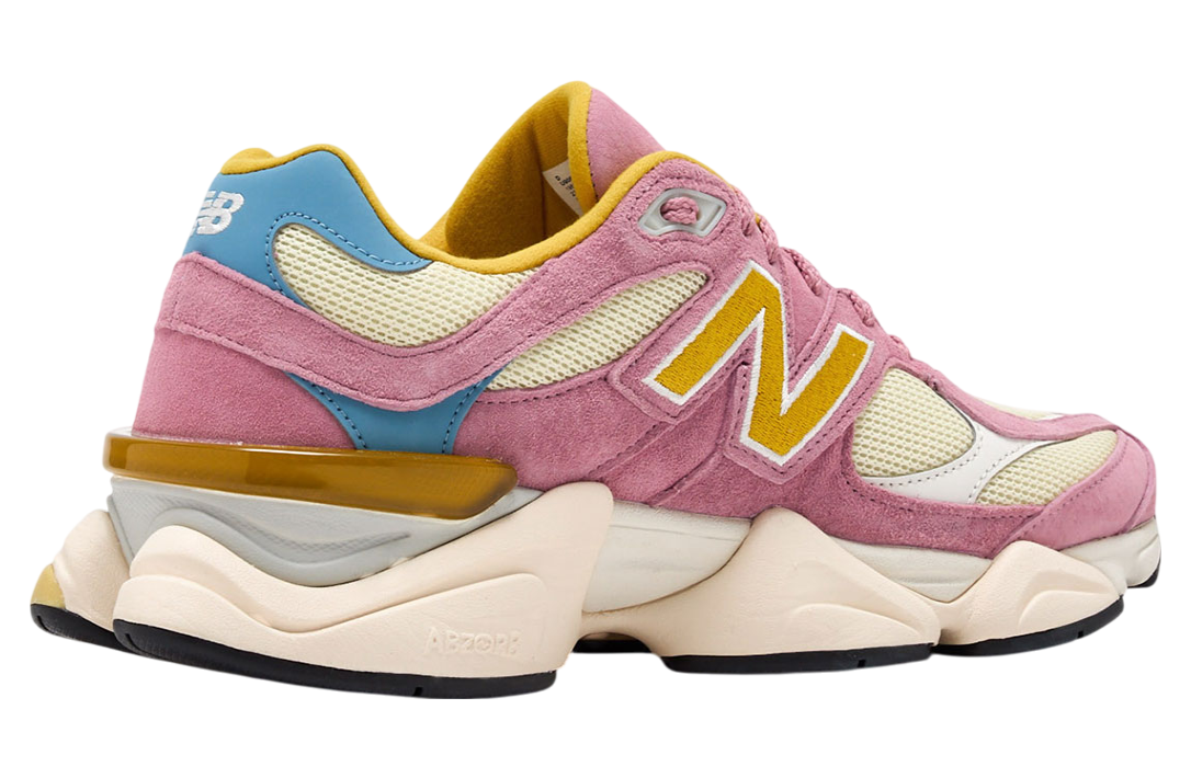 New Balance 9060 Pink Suede