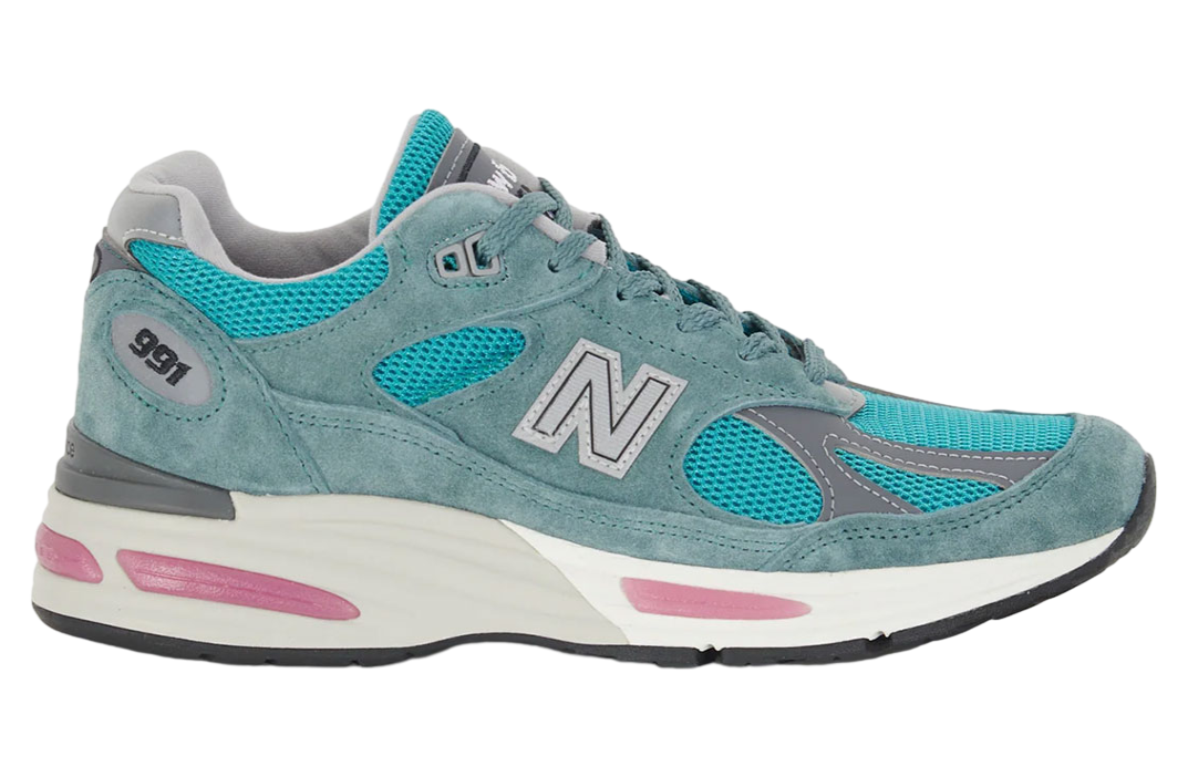 New Balance 991v2 Porcelain / Green