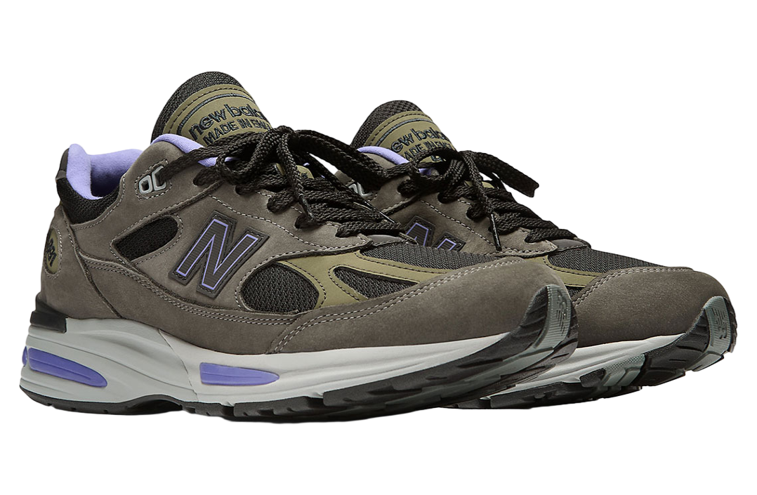 New Balance 991v2 Raven