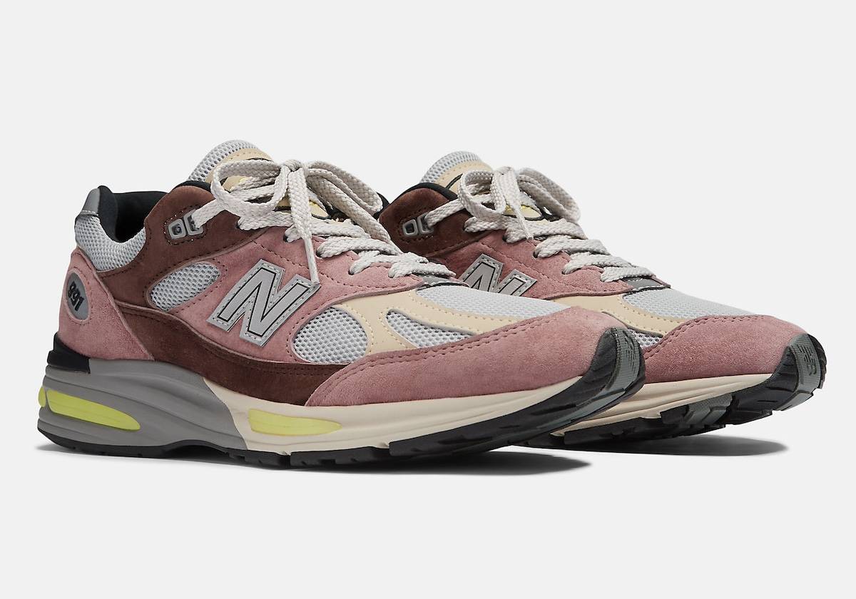 New Balance 991v2 Rosewood
