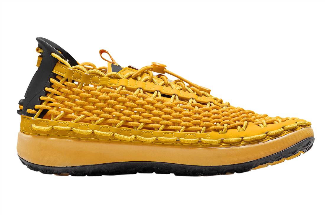 Nike ACG Watercat+ University Gold