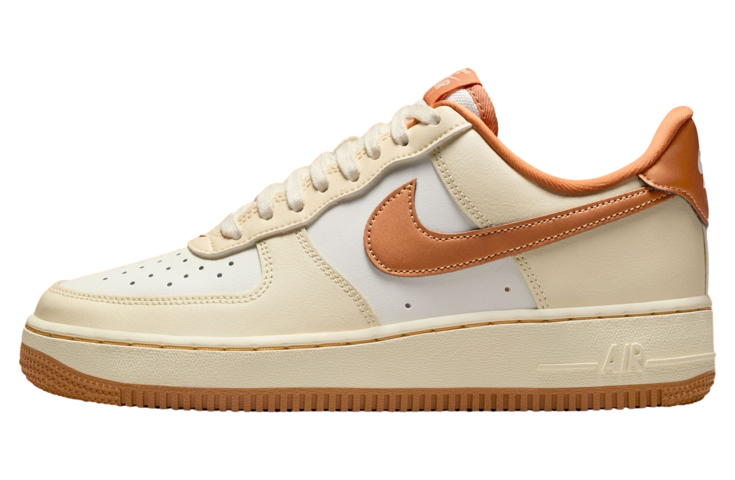 Nike Air Force 1 07 WMNS Coconut Milk / Sail