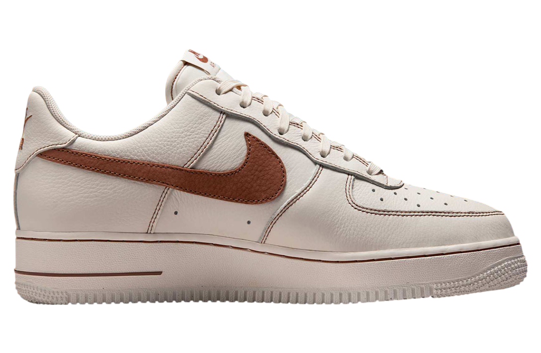 Nike Air Force 1 Low Ivory / Saddle Brown