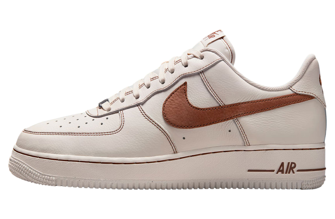 Nike Air Force 1 Low Ivory / Saddle Brown
