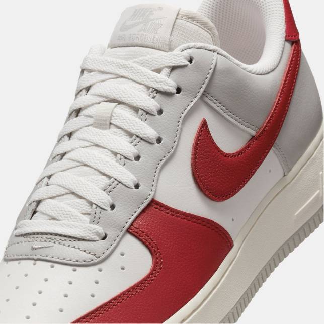 Nike Air Force 1 Low Red Toe