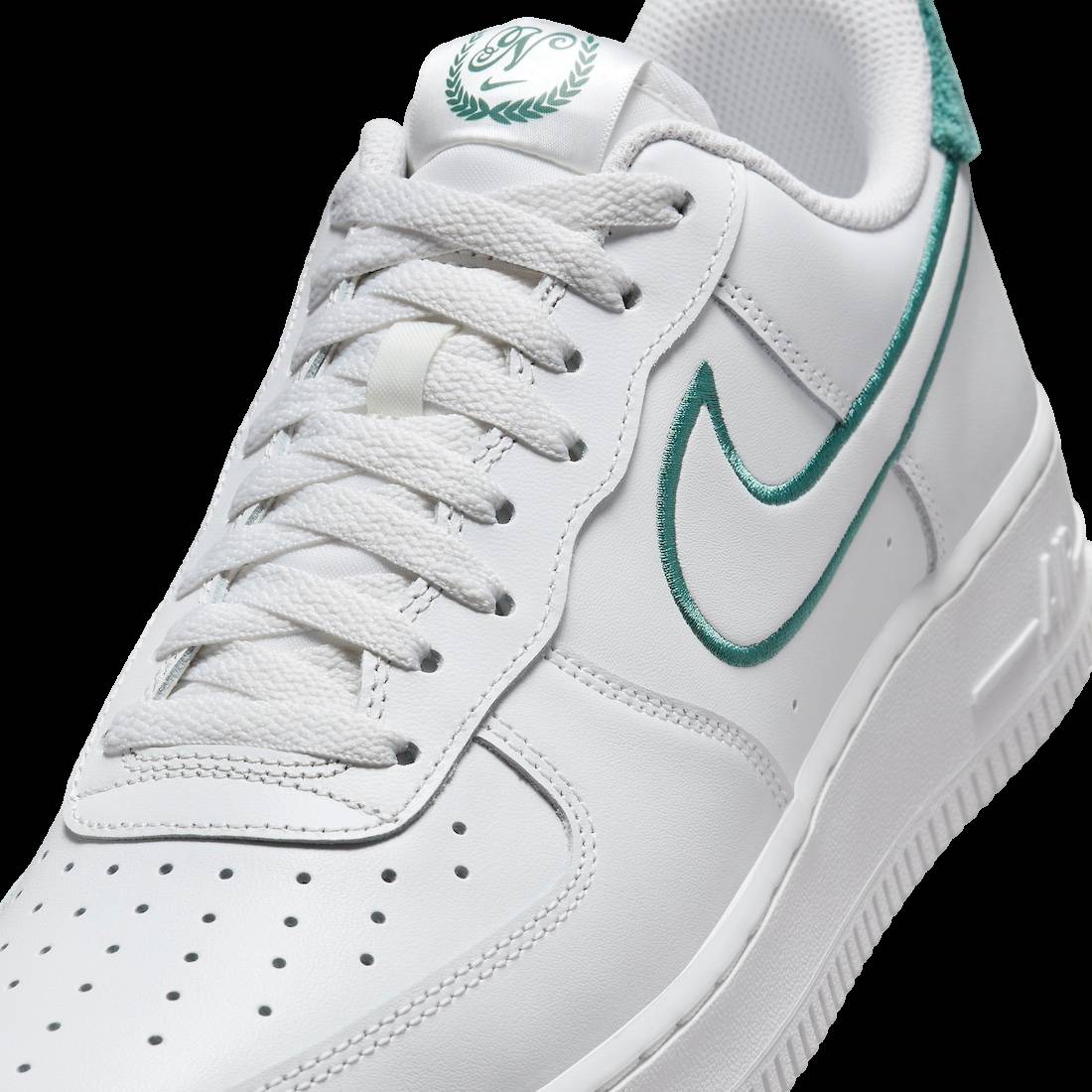 Nike Air Force 1 Low Resort & Sport