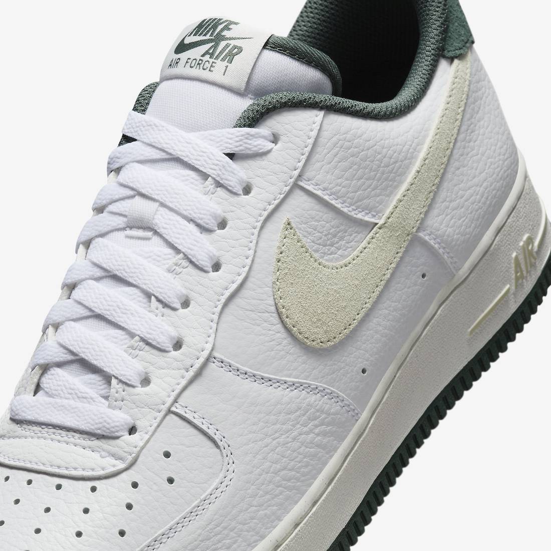 Nike Air Force 1 Low Vintage Green Sea Salt