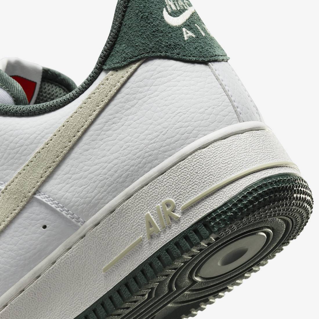 Nike Air Force 1 Low Vintage Green Sea Salt