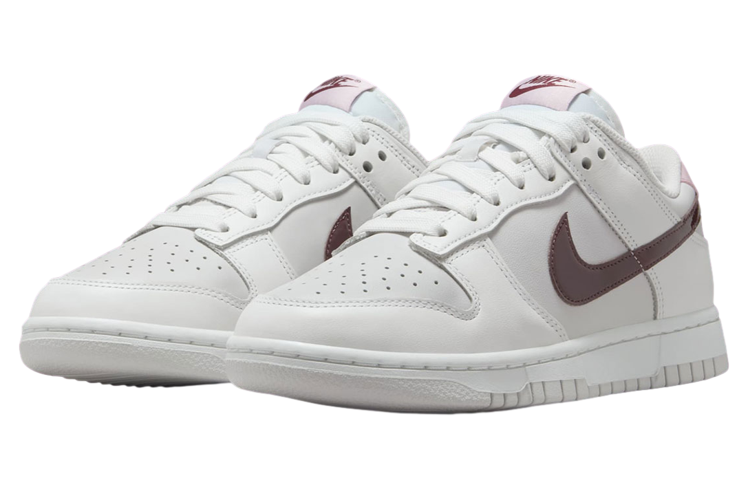 Nike Air Force 1 Low WMNS Plum Chalk / Glossy Burgundy