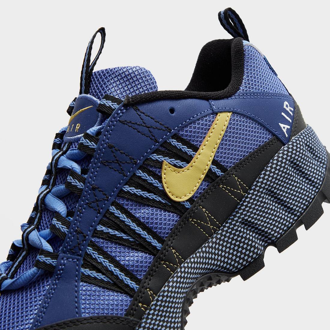 Nike Air Humara Polar