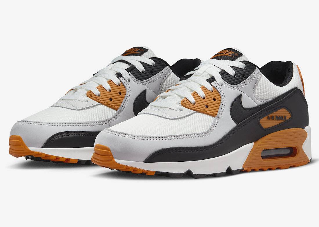 Nike Air Max 90 Monarch