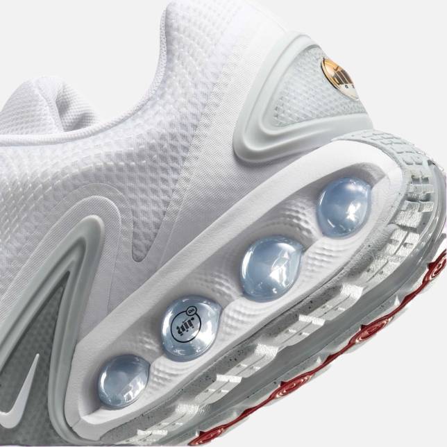Nike Air Max Dn White Metallic Silver
