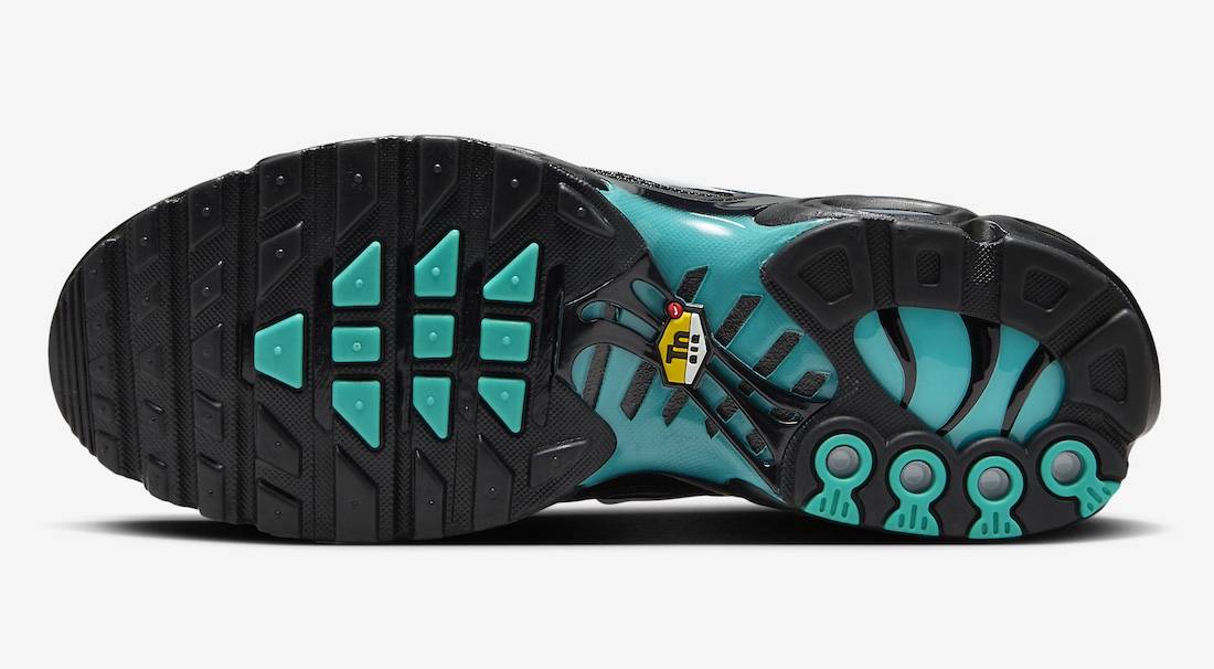 Nike Air Max Plus Light Retro