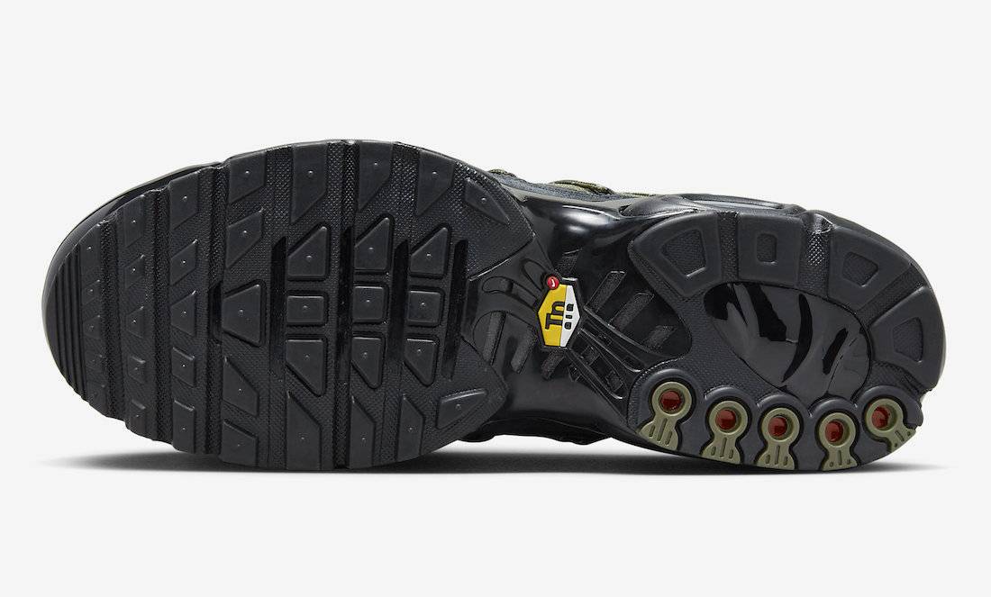 Nike Air Max Plus Toggle Olive Black