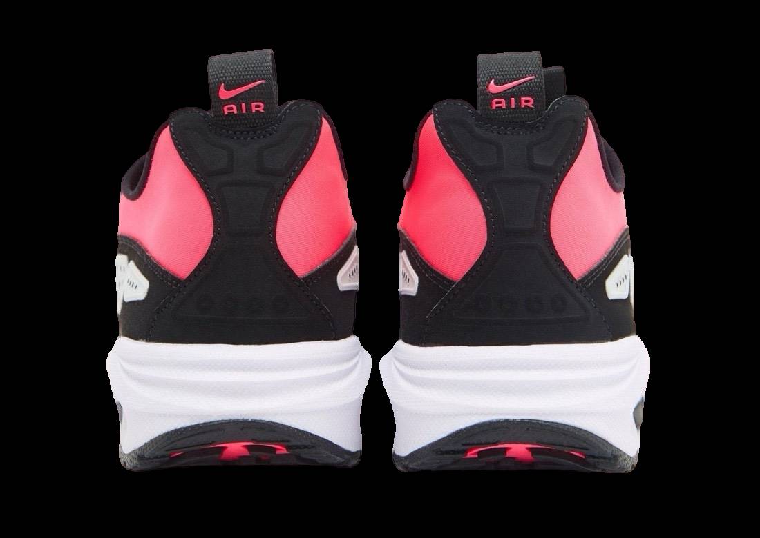 Nike Air Max SNDR Highlighter Pink