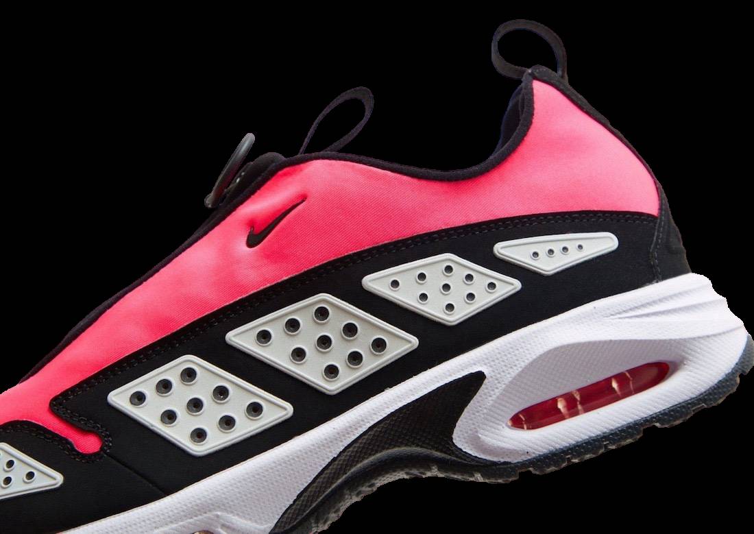 Nike Air Max SNDR Highlighter Pink