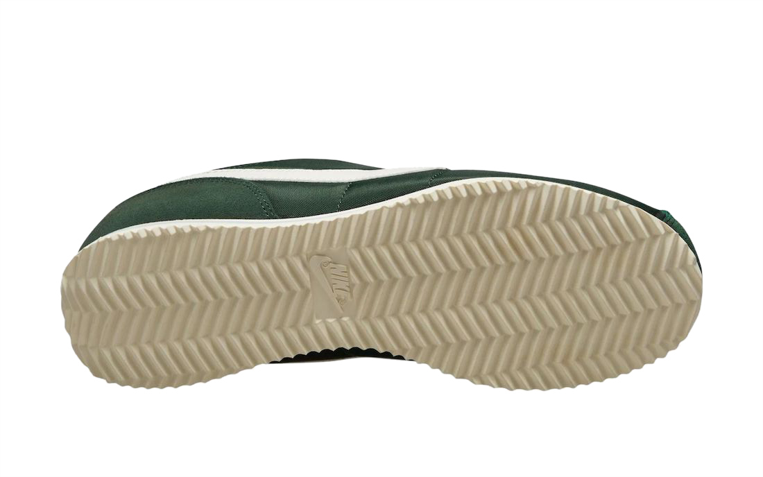 Nike Cortez Fir