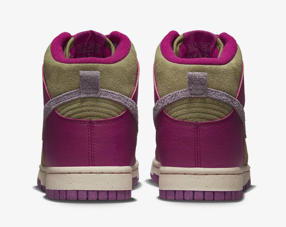 Nike Dunk High Dynamic Berry