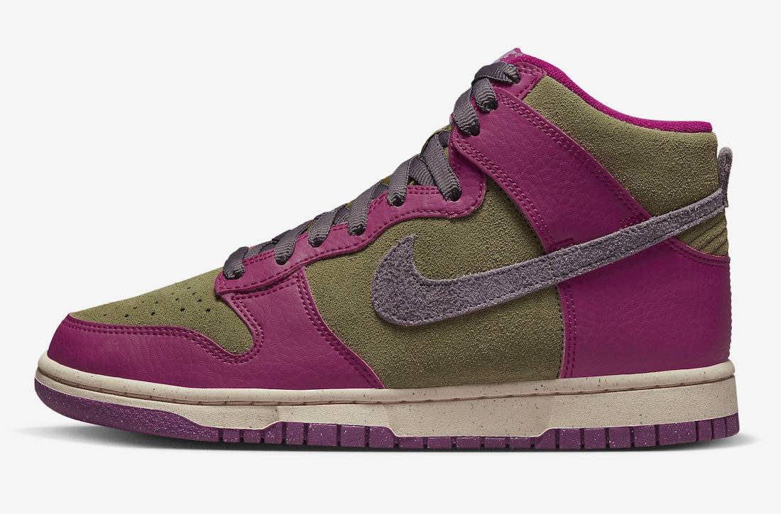 Nike Dunk High Dynamic Berry