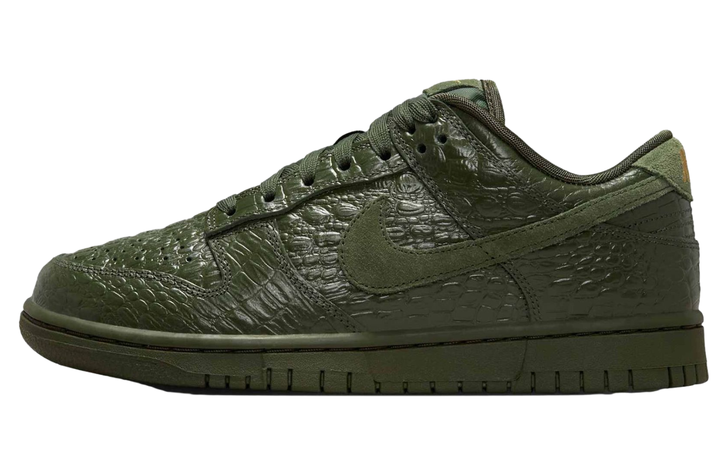 Nike Dunk Low Carbon Green / Metallic Gold