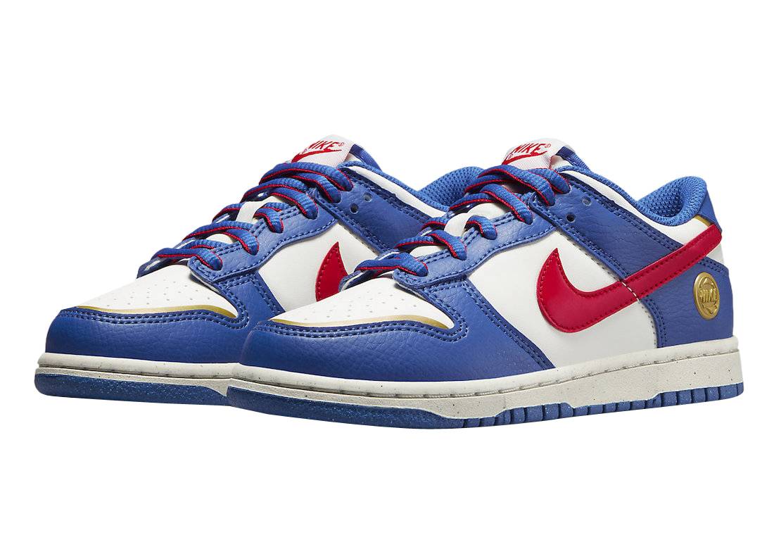 Nike Dunk Low GS Superhero