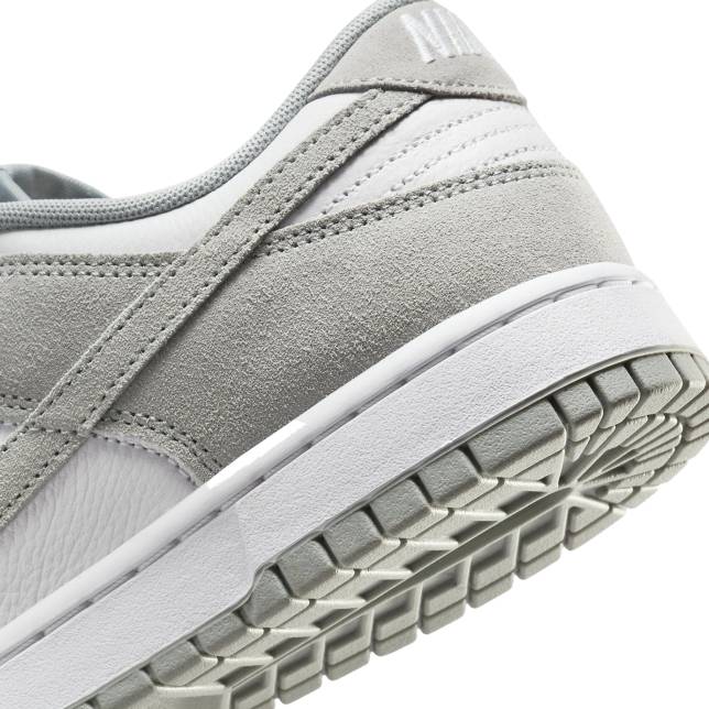 Nike Dunk Low Light Pumice