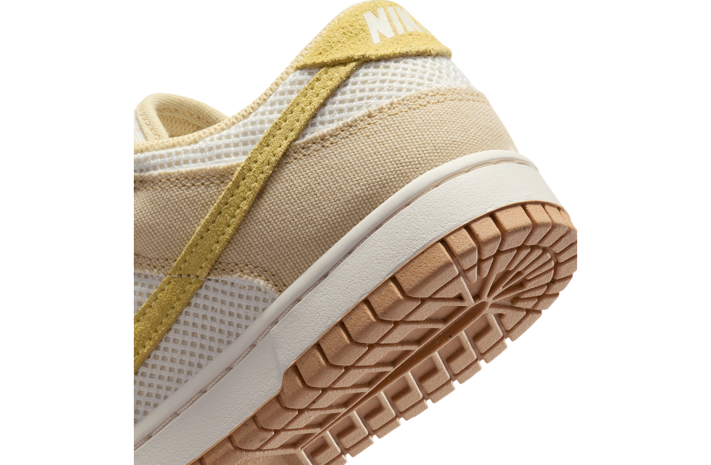 Nike Dunk Low Next Nature WMNS Team Gold