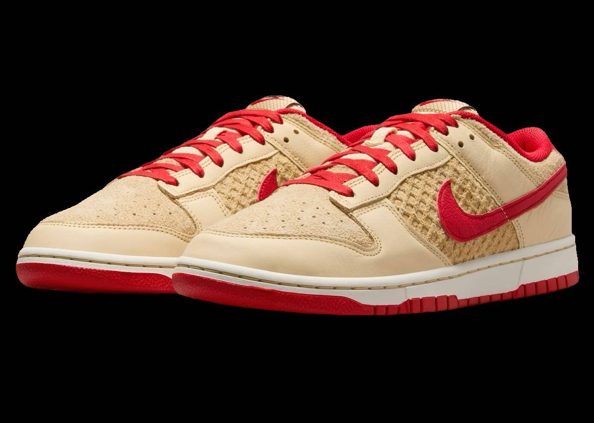 Nike Dunk Low Strawberry Waffle