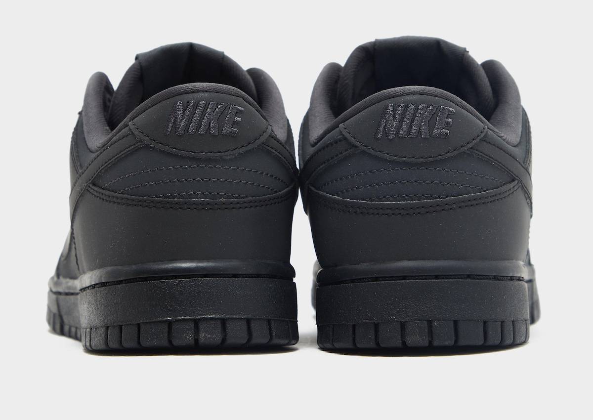 Nike Dunk Low WMNS Cyber