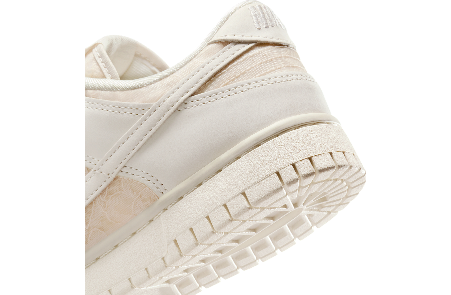 Nike Dunk Low WMNS Light Orewood Brown / Coconut Milk