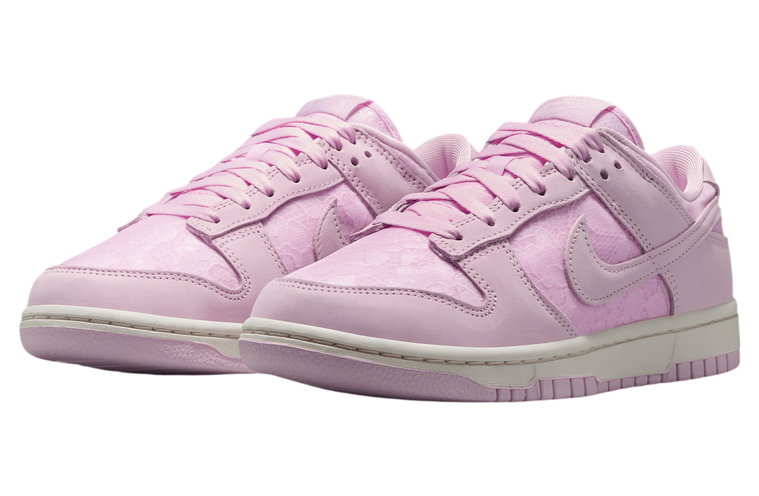 Nike Dunk Low WMNS Regal Pink / Soft Pearl
