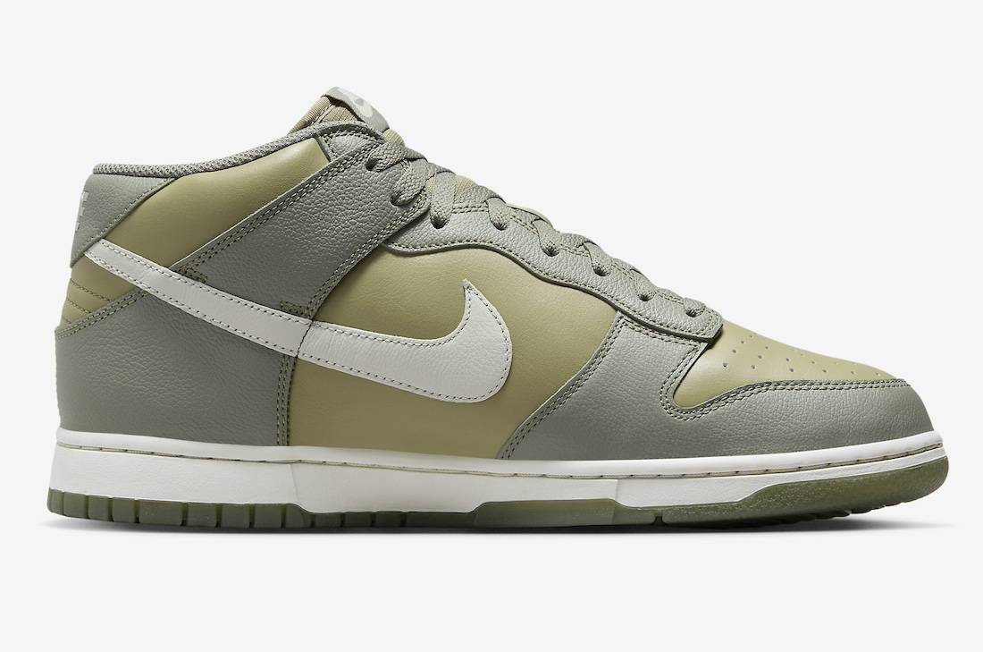Nike Dunk Mid Dark Stucco