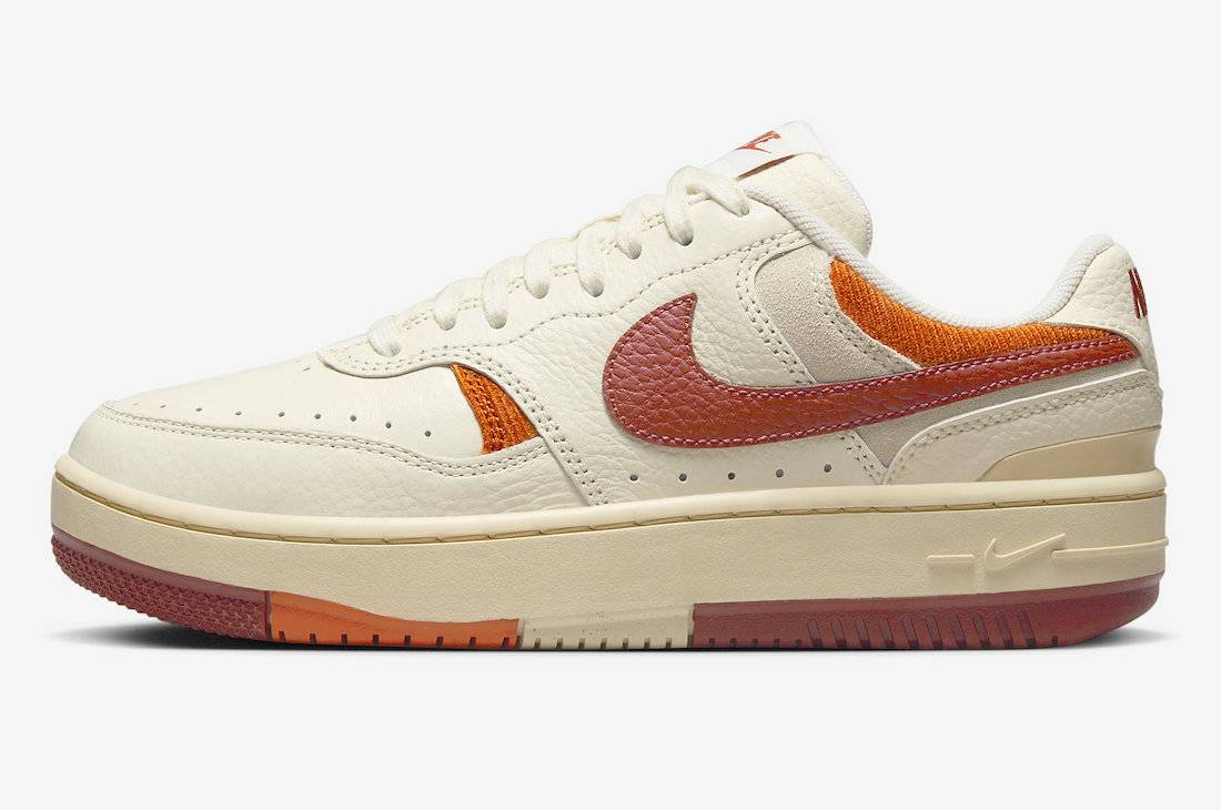 Nike Gamma Force WMNS Sail Team Red