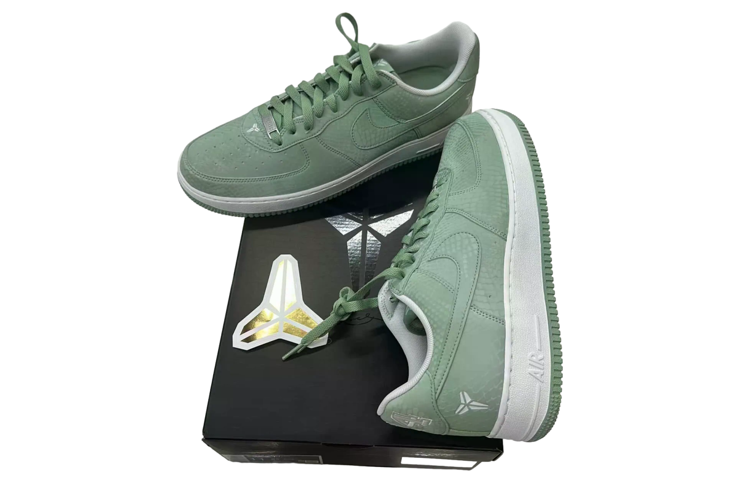 Nike Kobe Air Force 1 Low Steam / Summit White