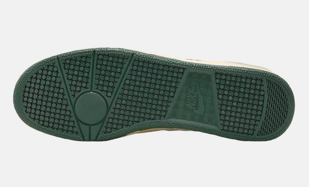 Nike Mac Attack Sail Fir Green