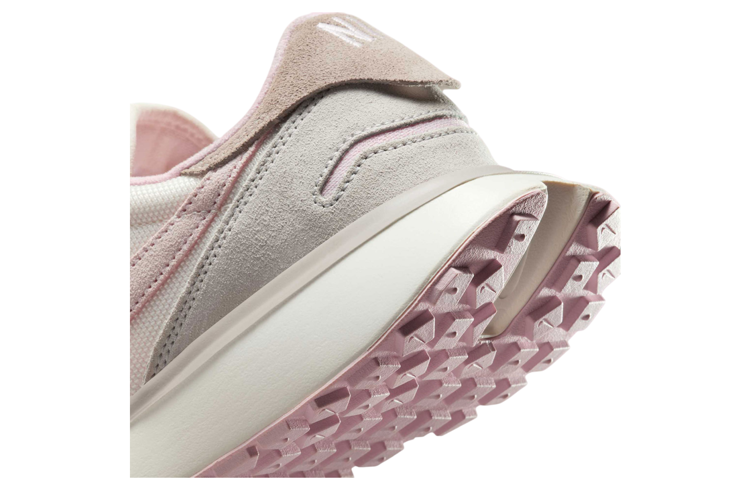 Nike Phoenix Waffle WMNS Valentine's Day