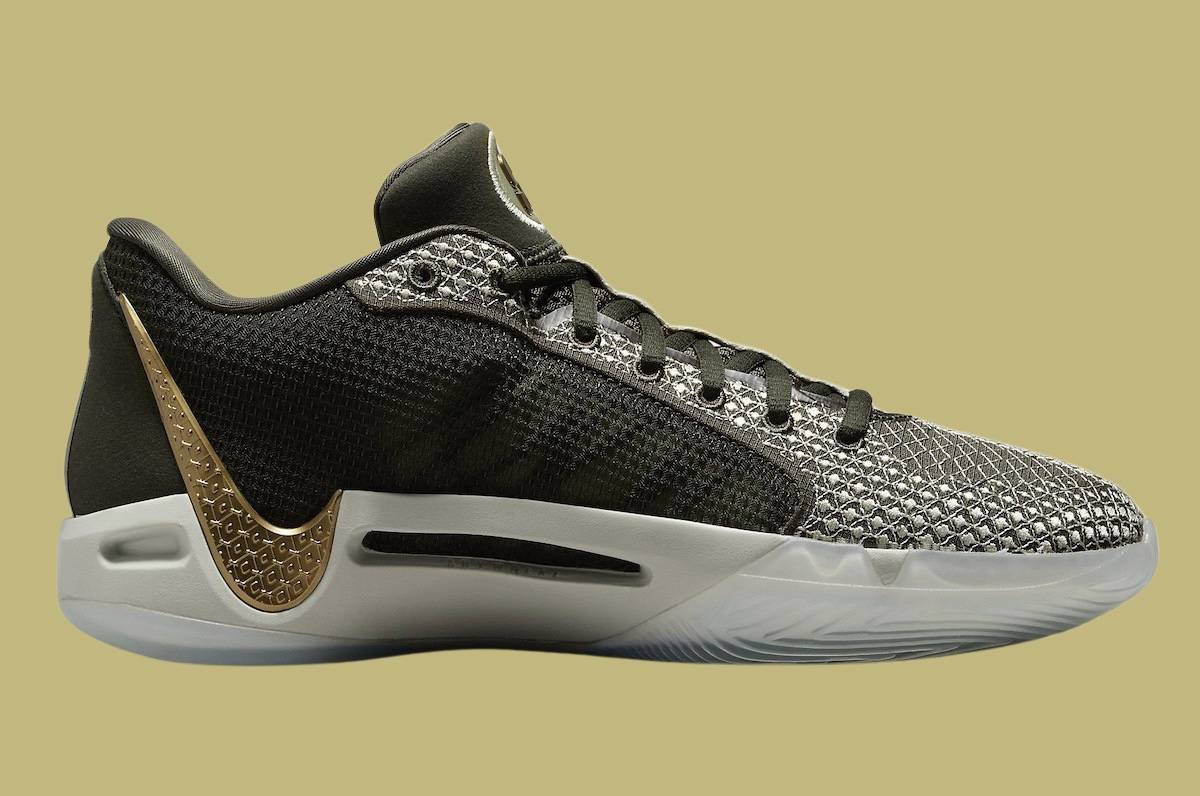 Nike WMNS Sabrina 1 Dedication