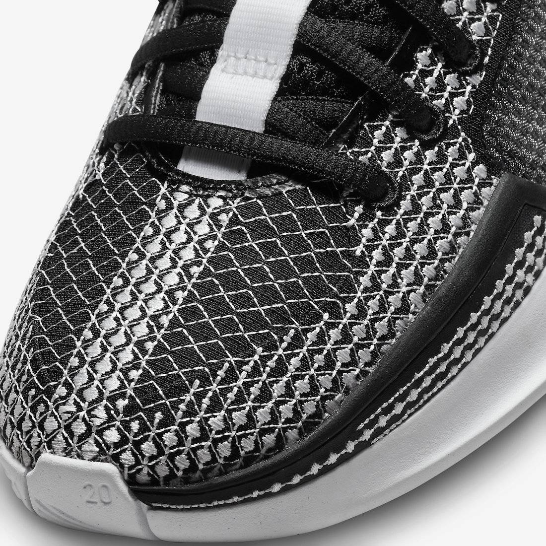 Nike WMNS Sabrina 1 Oreo