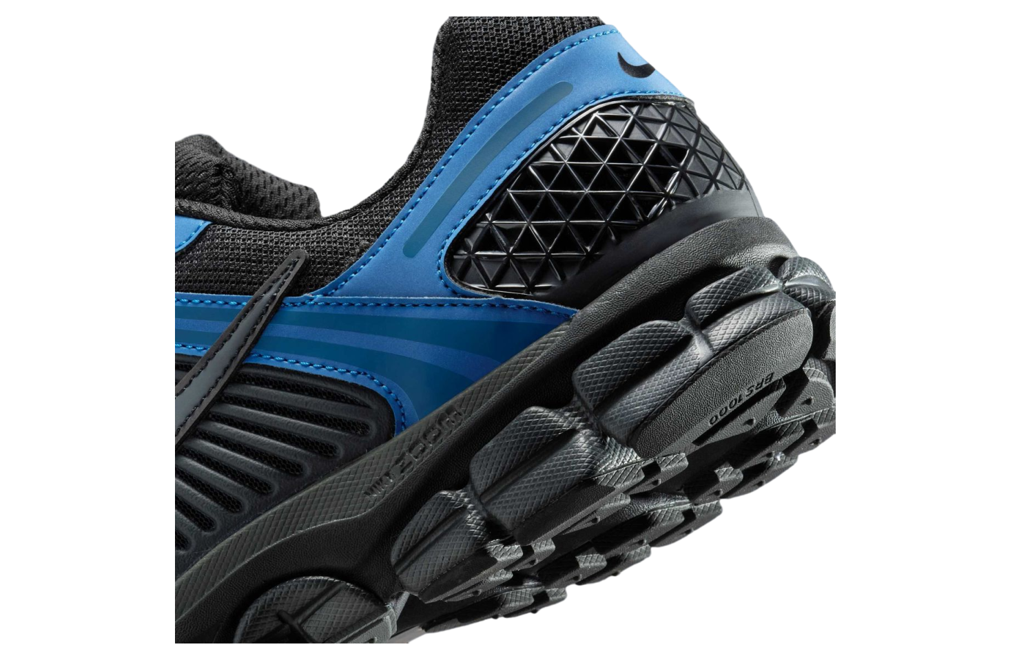 Nike Zoom Vomero 5 Black / Court Blue