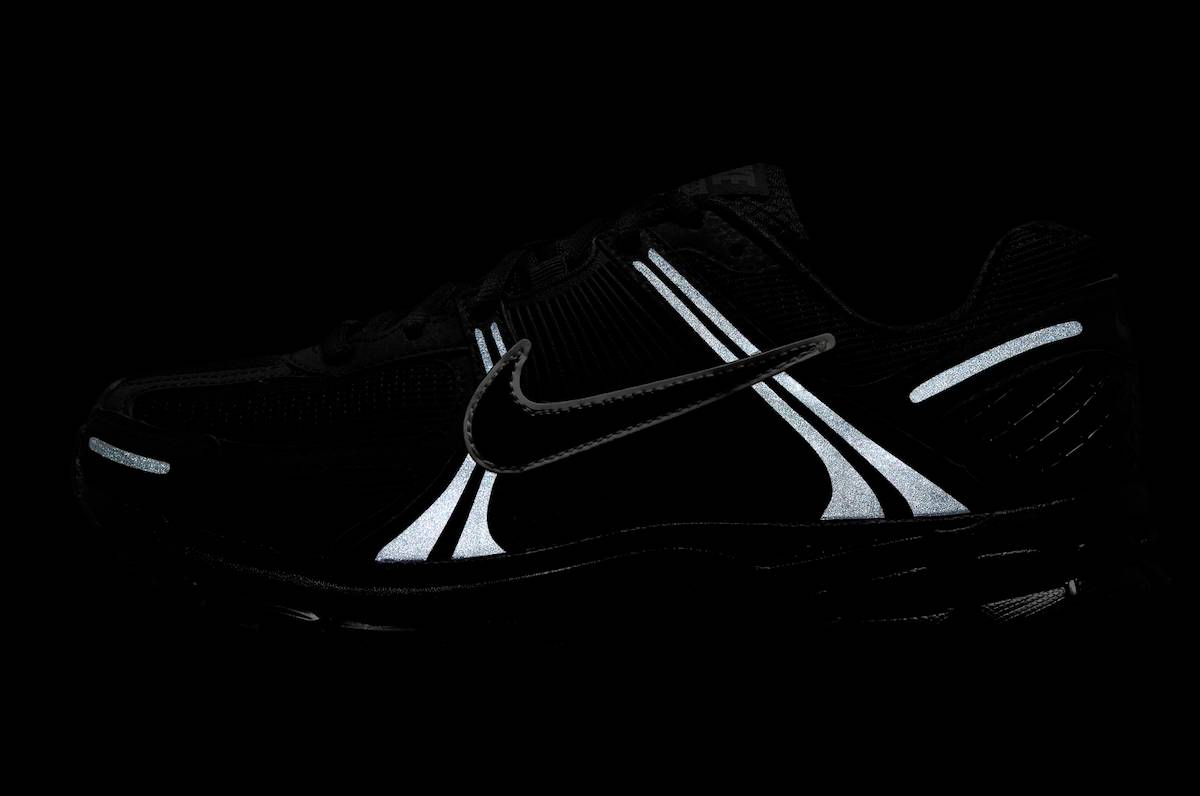 Nike Zoom Vomero 5 Black White