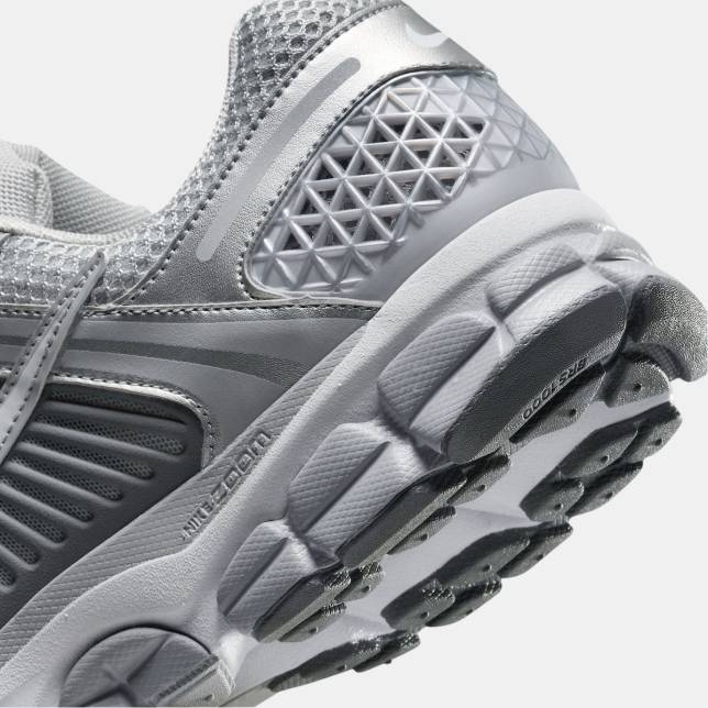 Nike Zoom Vomero 5 Cool Grey
