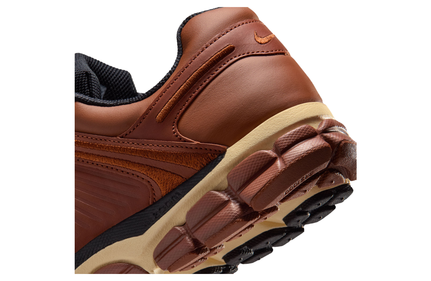 Nike Zoom Vomero 5 Dark Russet
